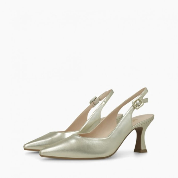 ZAPATOS DE SALÓN DORADOS JUCO