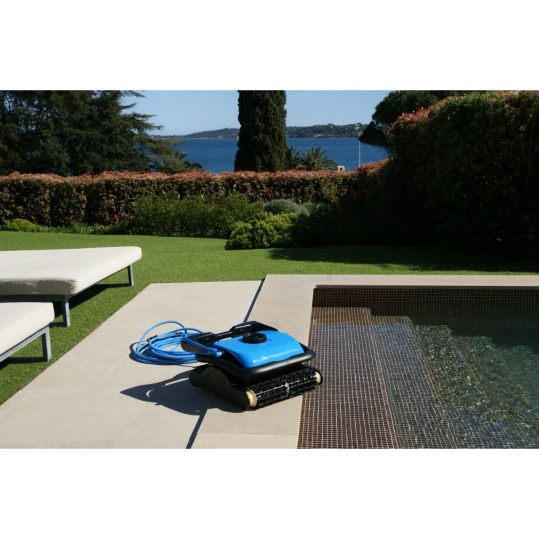 Bestway Robot piscine électrique Saphyr - nettoyage fond et parois - 6x12m max