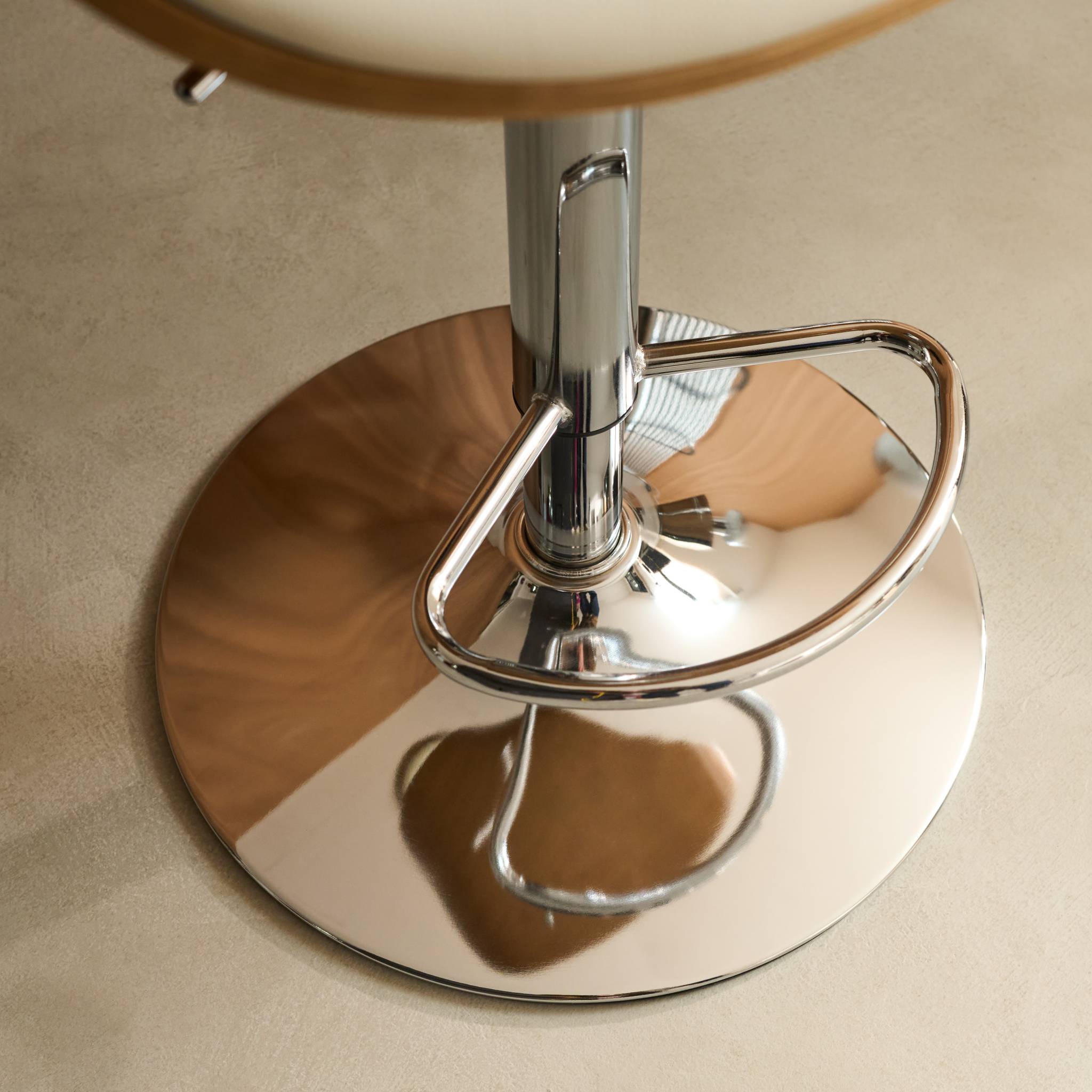 Lot de 2 tabourets de bar réglable décor bois courbé et simili cuir chêne. blanc et pieds chromés - L 53  P 51 x H 95-116cm - Dwight