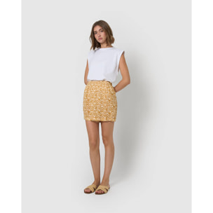 Pantalón corto bambula detalles plisados telma ocre
