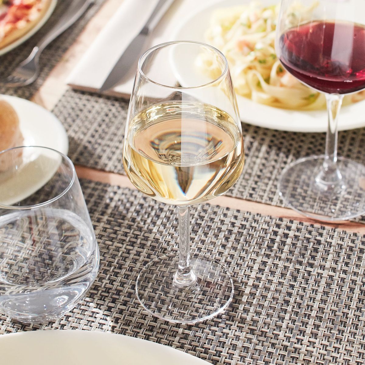 6 verres à pied 30cl