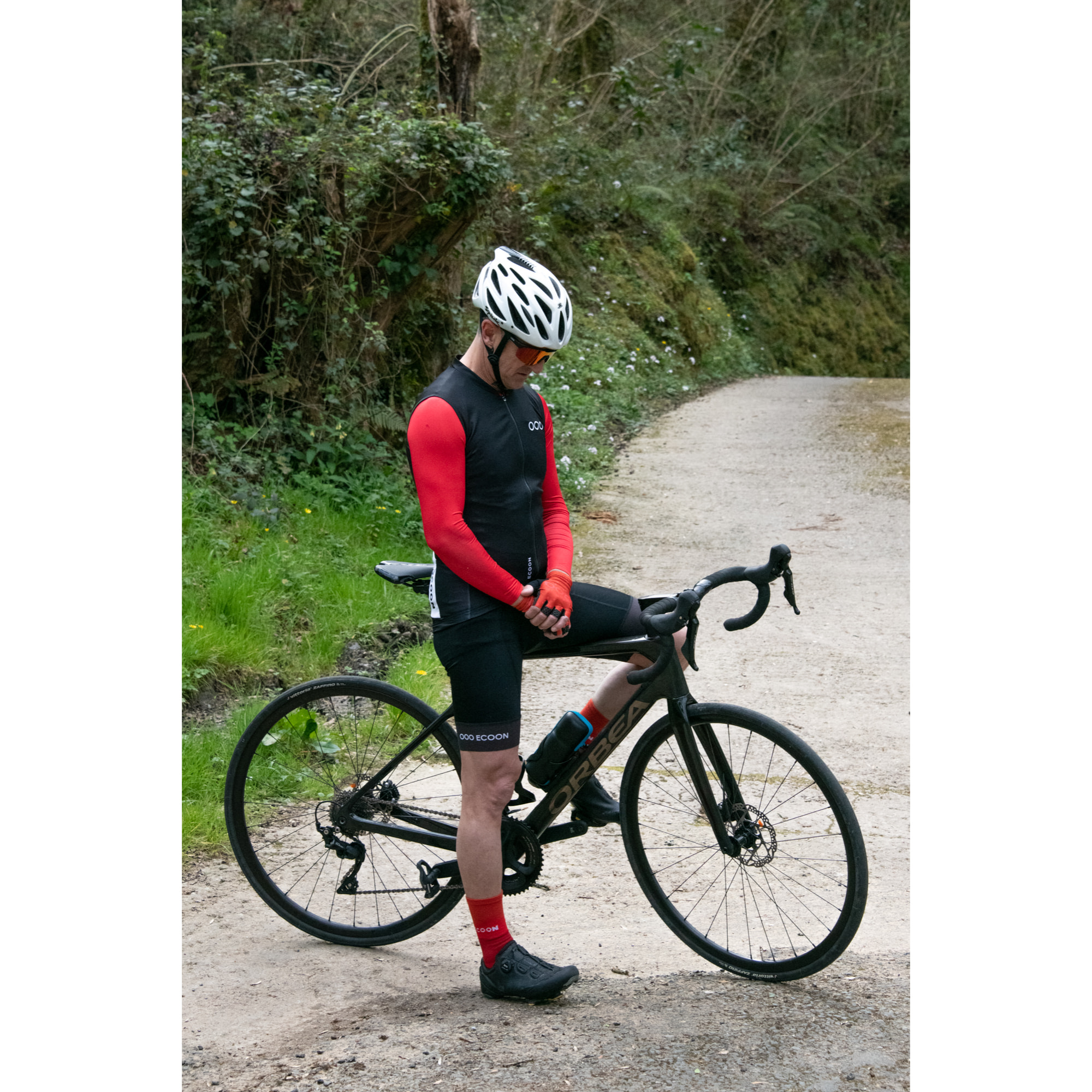 Maillot sin mangas ECOON modelo Alpe D´Huez en color Negro