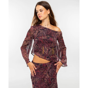 Blusa de manga larga en gasa estampada con escote asimétrico y hombro caído.
