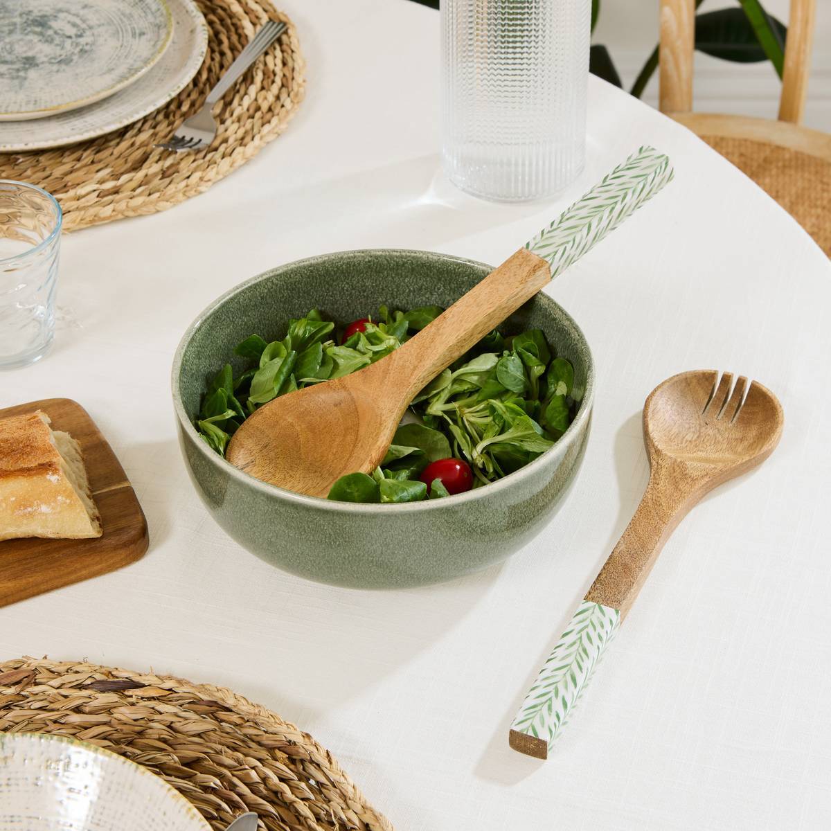 Couverts à salade Inaya vert olive et manguier