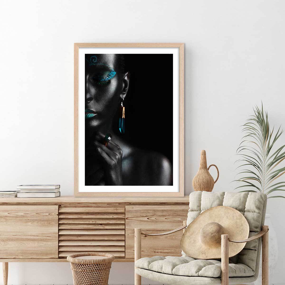 Affiche photo d'art girl turquoise Affiche + cadre en bois - Chêne