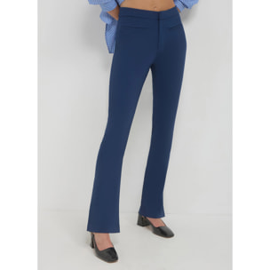 Pantalone flare