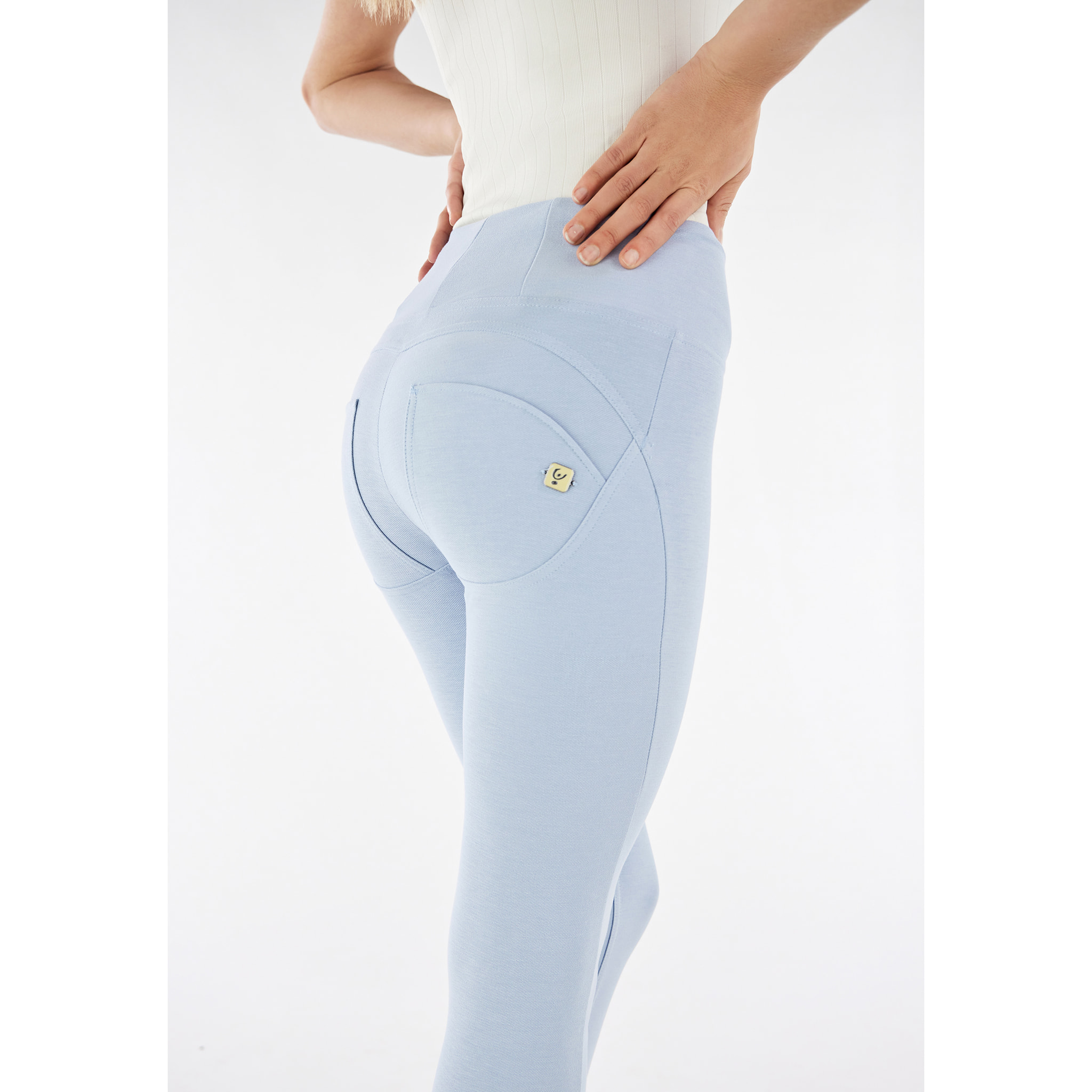 Pantaloni push up WR.UP® capri in jersey drill eco