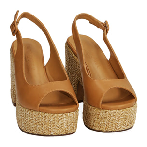 Sandali cognac, tacco-zeppa 10,5 cm