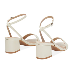 Sandalo donna panna, tacco largo 5,5 cm