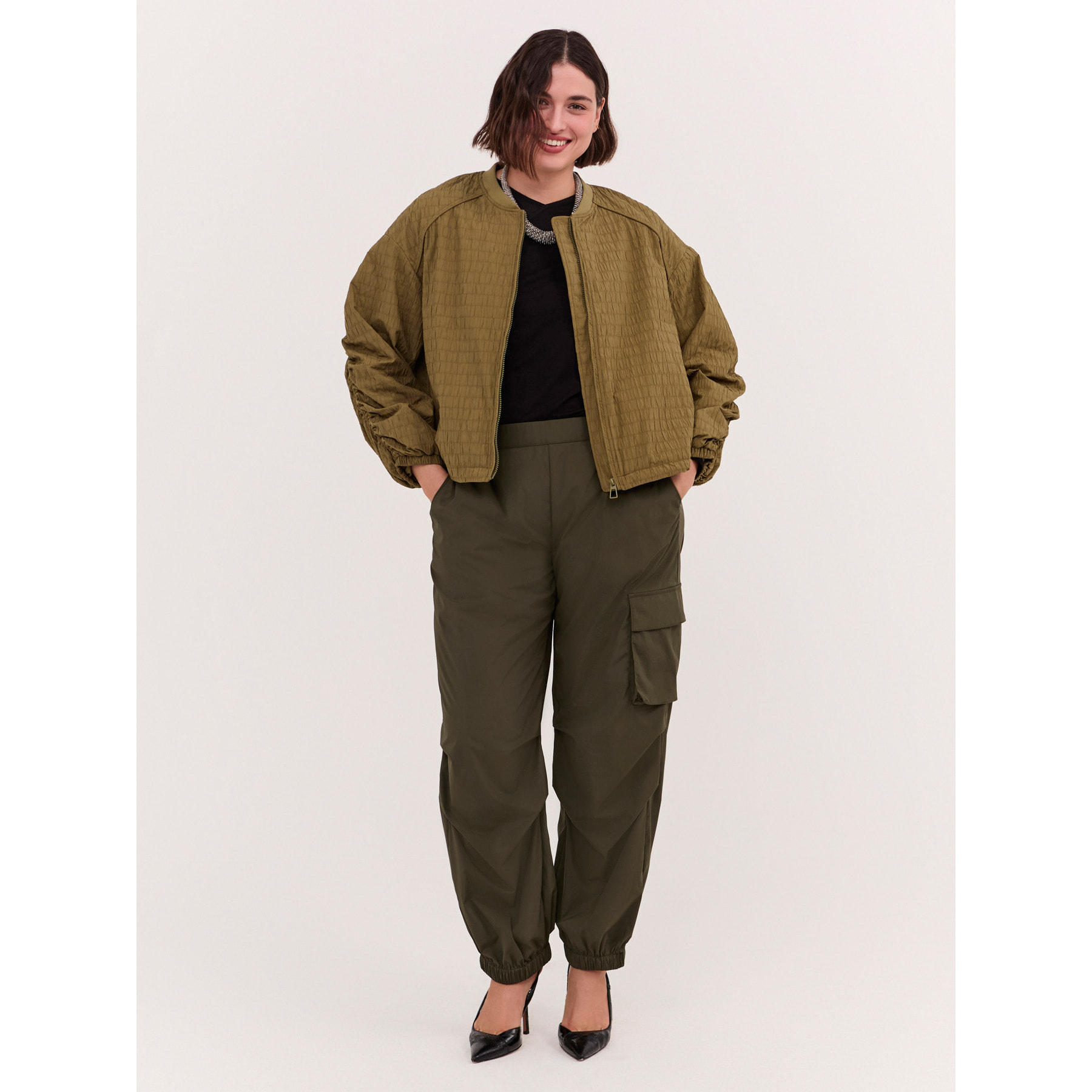 Fiorella Rubino - Bomber corta con mangas raglan - Verde militare