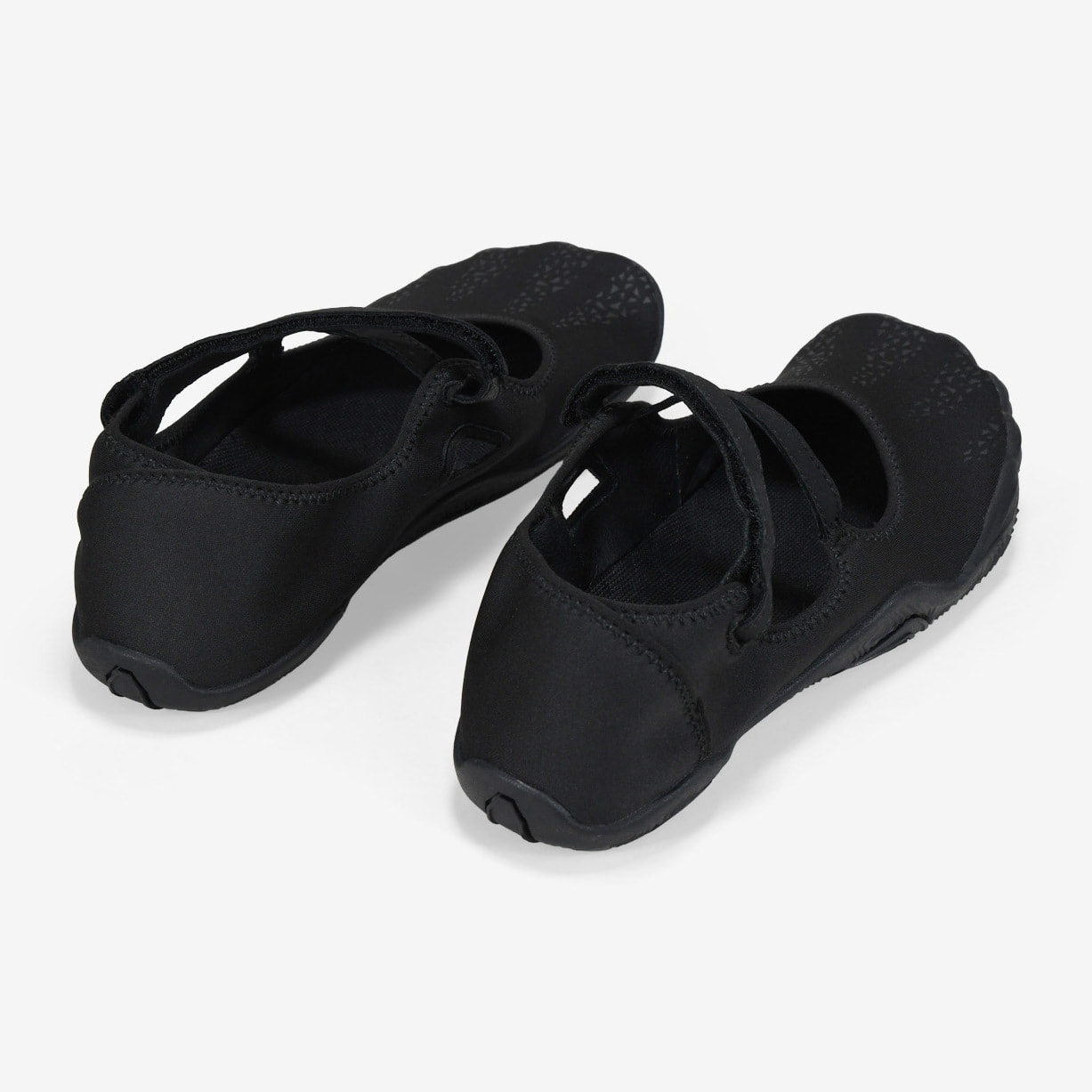 Bailarinas barefoot negras planas con cierre fácil