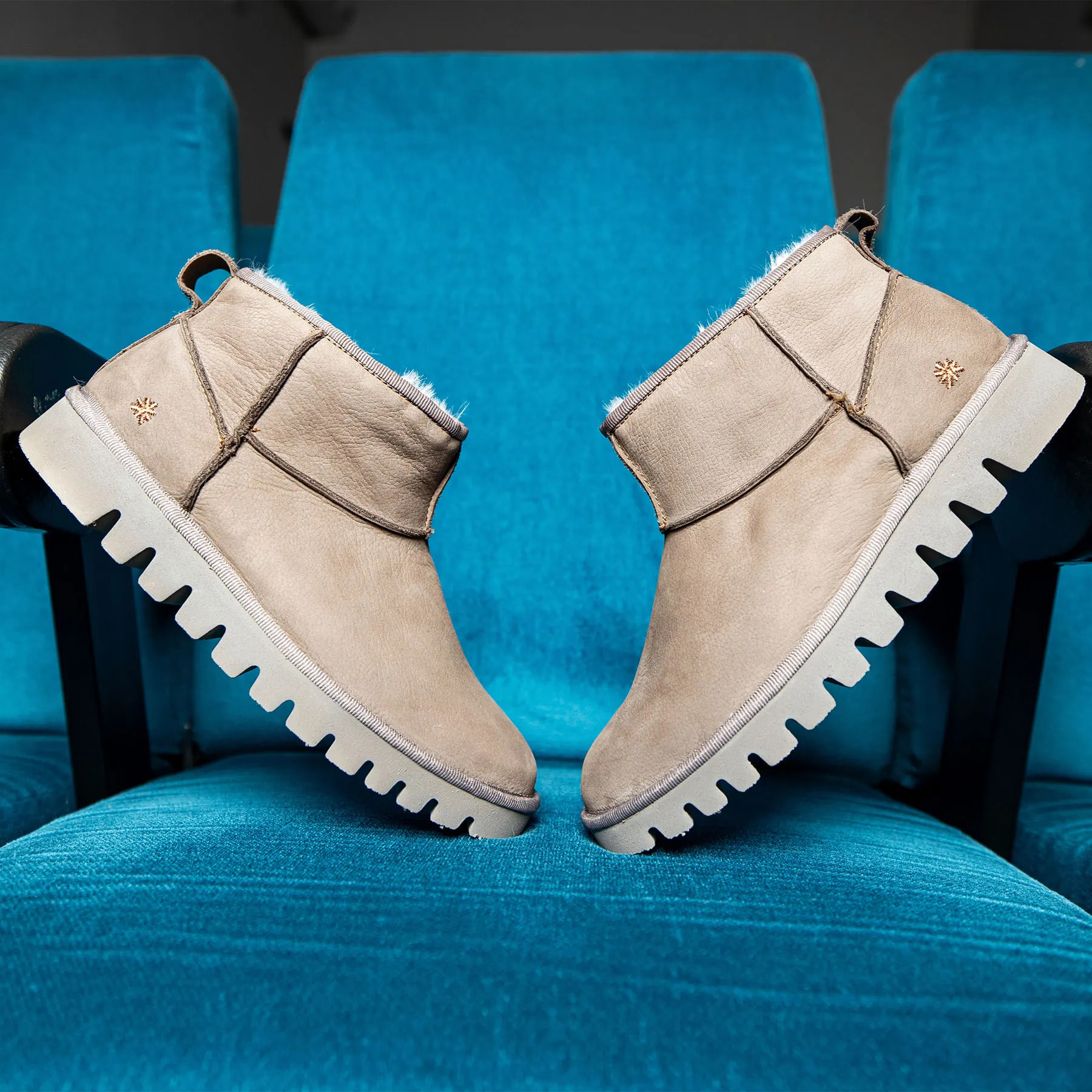 Botines 1597 NOBUCK BROWN/ ONTARIO color Brown