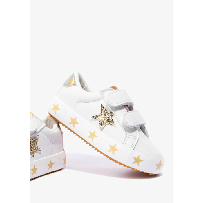 Zapatillas deportivas para bebé con estrellas blancas y doradas de Napa