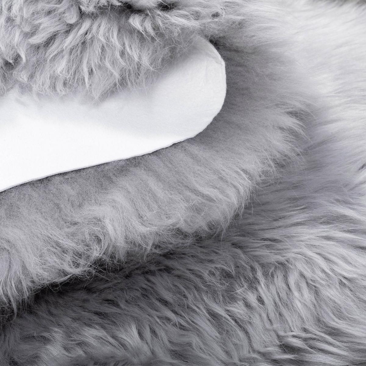 Authentique peau de mouton chaude et épaisse