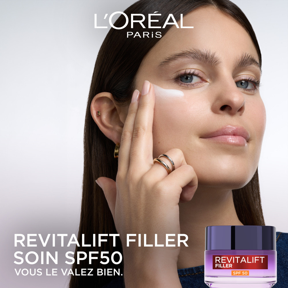 L’Oréal Paris, Revitalift Filler, crème de jour anti-âge repulpante SPF 50, complexe triple acide hyaluronique, texture légère n