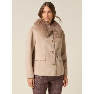 Oltre - Abrigo corto con cuello peludo - Beige