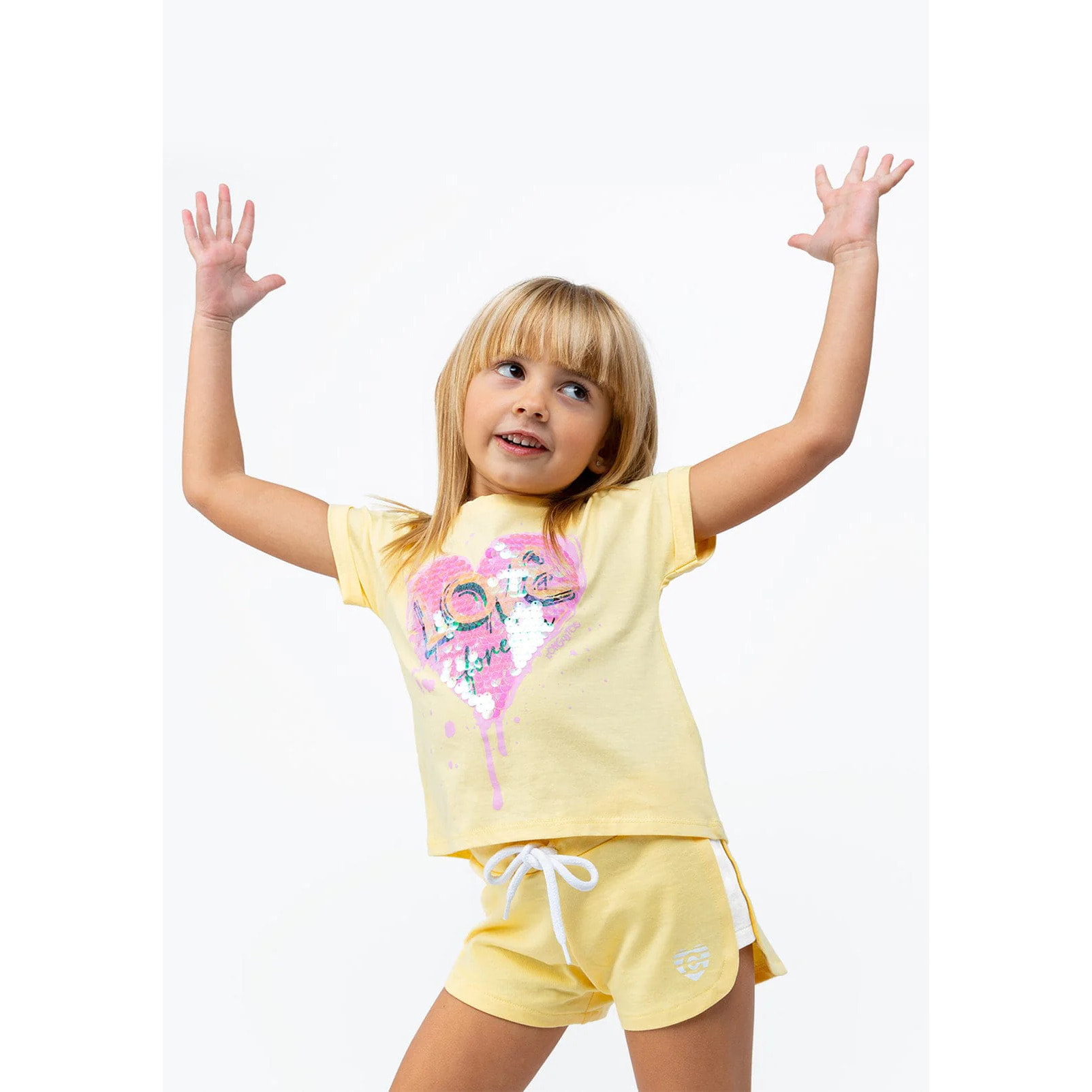 Shorts Deportivos De Niña En Amarillo