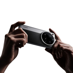 Smartphone XIAOMI 15 Ultra concu avec Leica 512Go Chrome