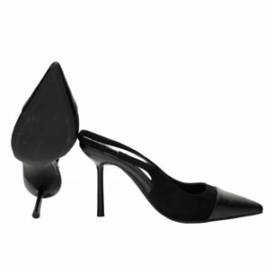 Decolletè in simil-pelle scamosciata con punta pitonata