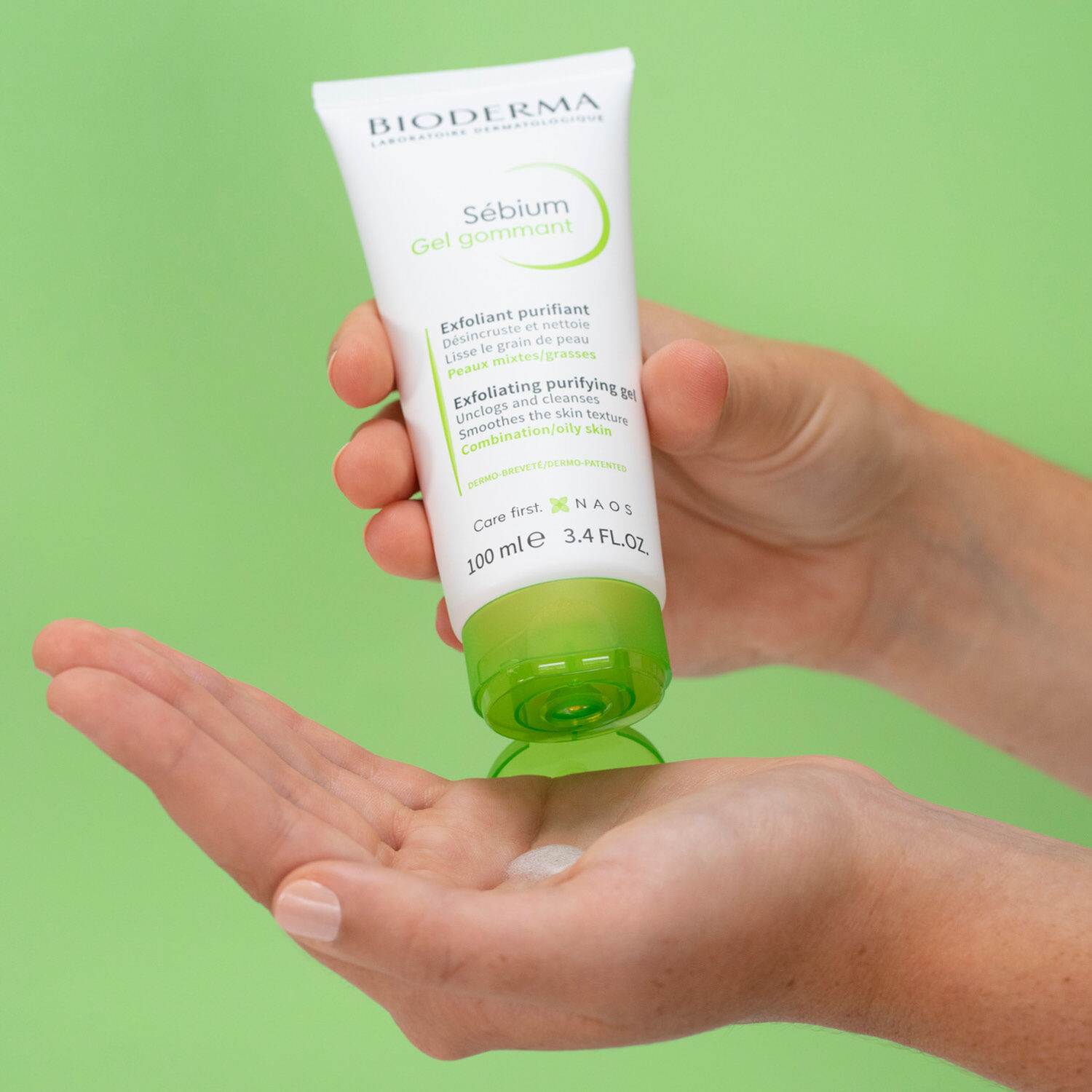 Sébium Gel Gommant - Exfoliant Purifiant - Peaux Mixtes à Grasses 100 ml