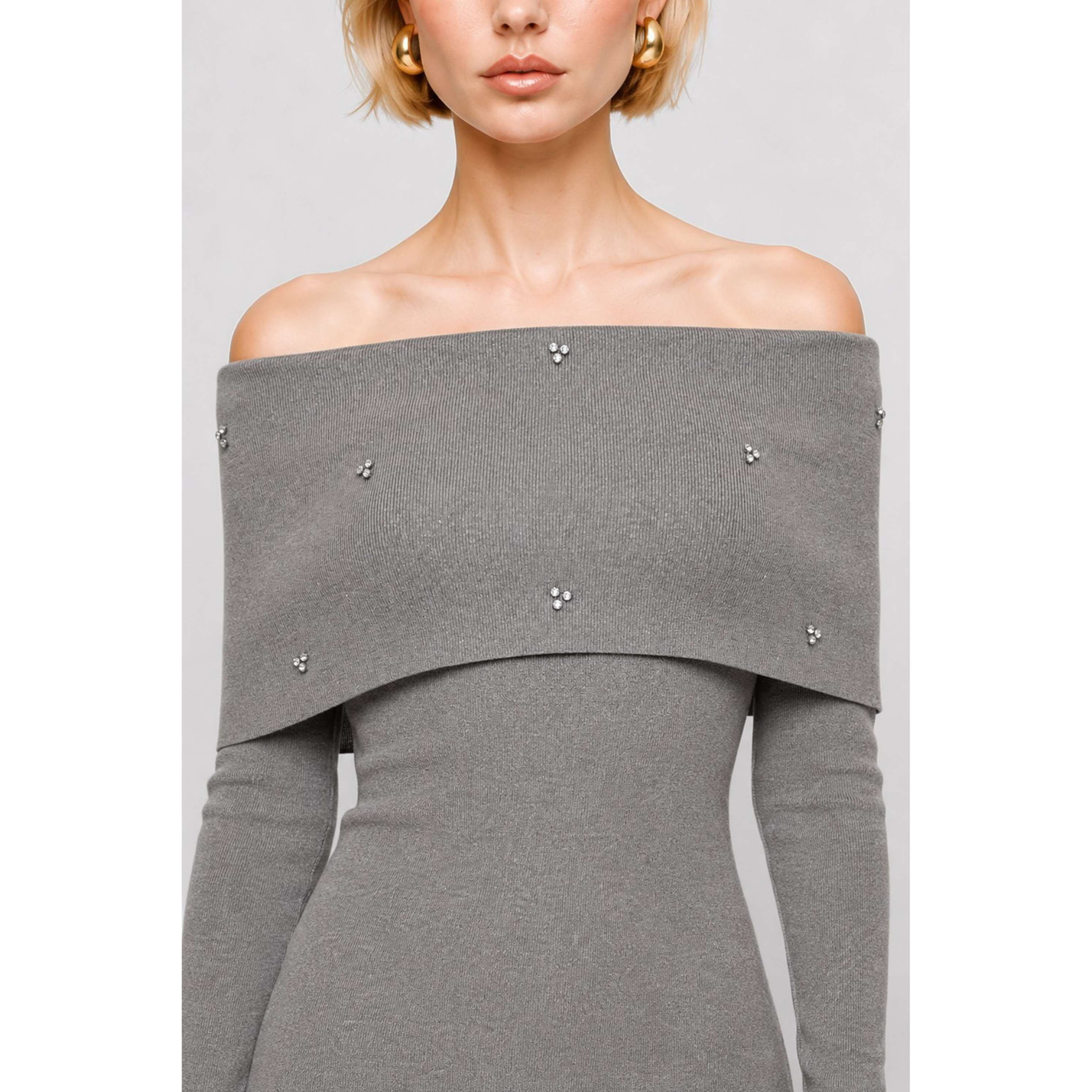 Kocca - Abito con spalle scoperte, spacco laterale e decorazioni Donna