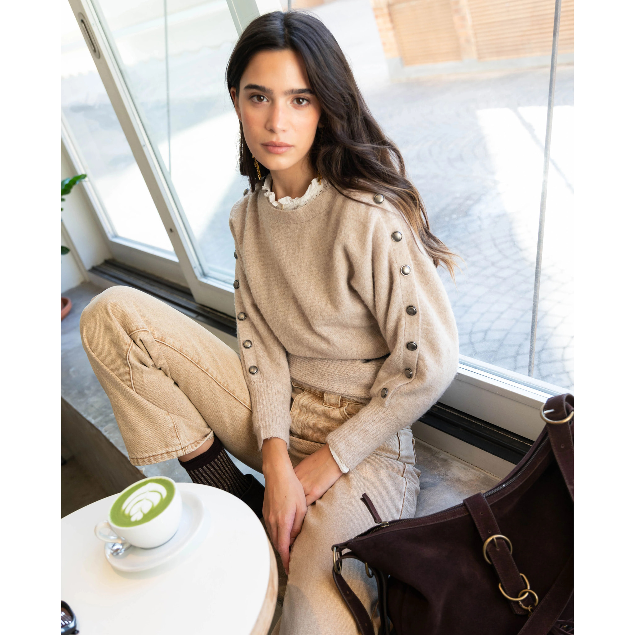 Vaqueros de tiro medio con corte recto de mujer