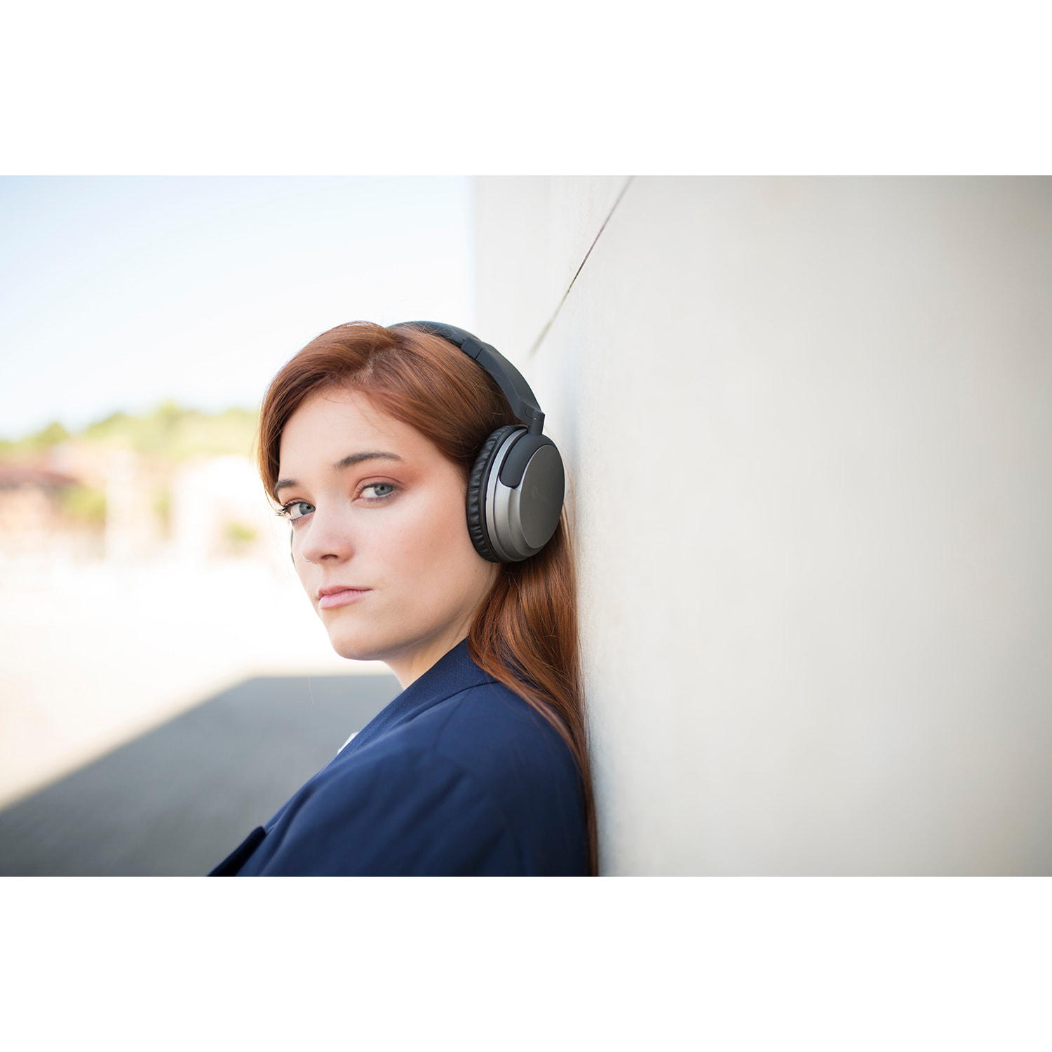 MAGNUSSEN H3 HEADPHONES en color Gris