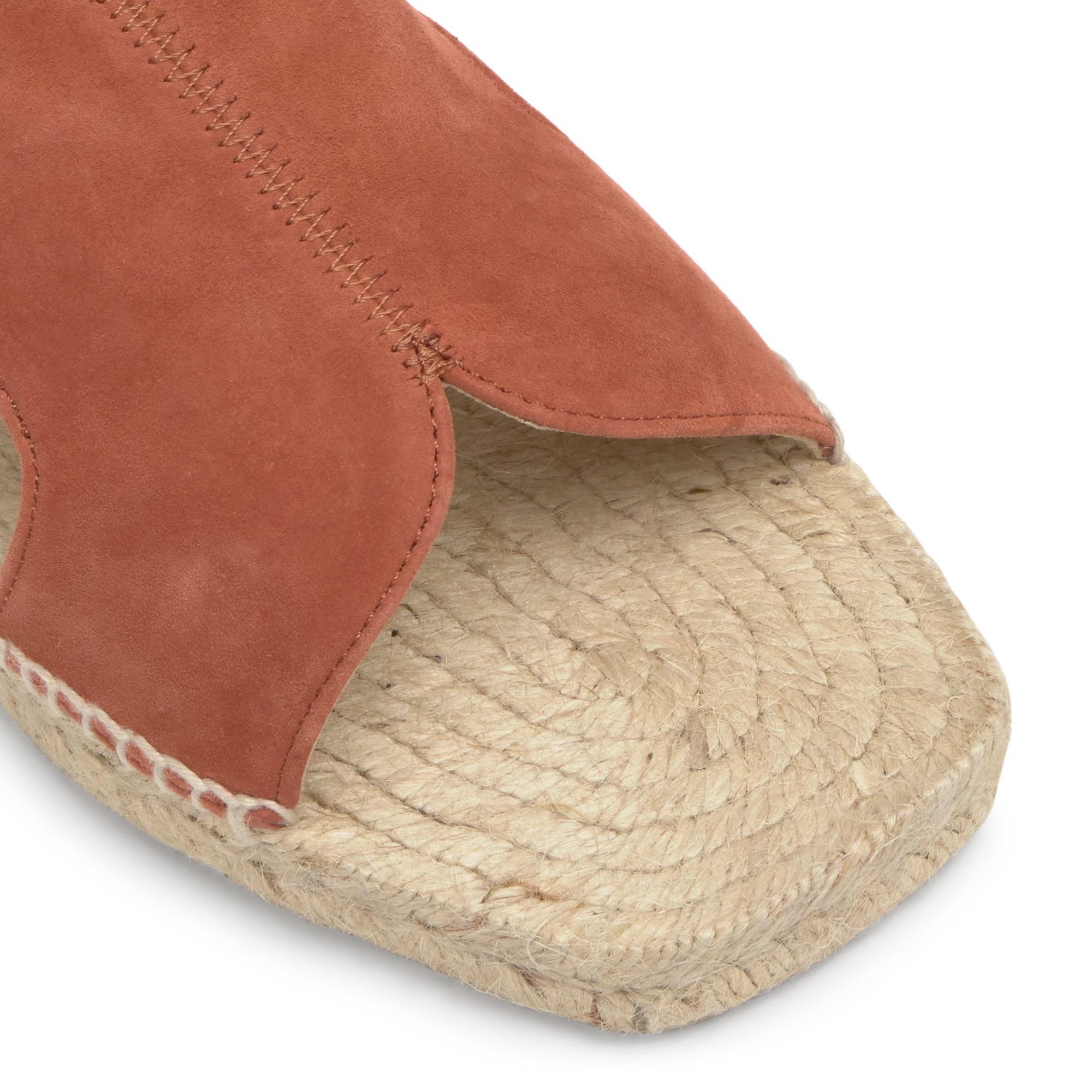 Sandalia plana Priya en ante con suela de yute