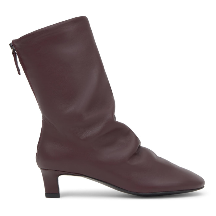 Botín de tacón Alegra en napa con cierre de cremallera