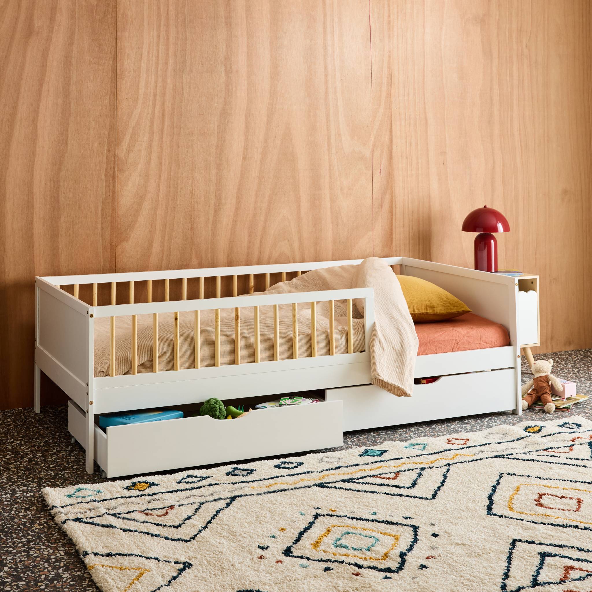 Lit enfant 90 x 190 cm pin naturel avec sommier à lattes et tiroirs ELIO