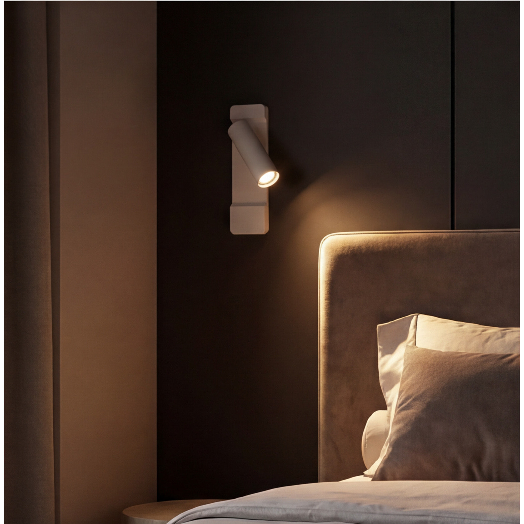 LEDS C4 Luz de lectura lire led 2.2w 2700k blanco 125lm