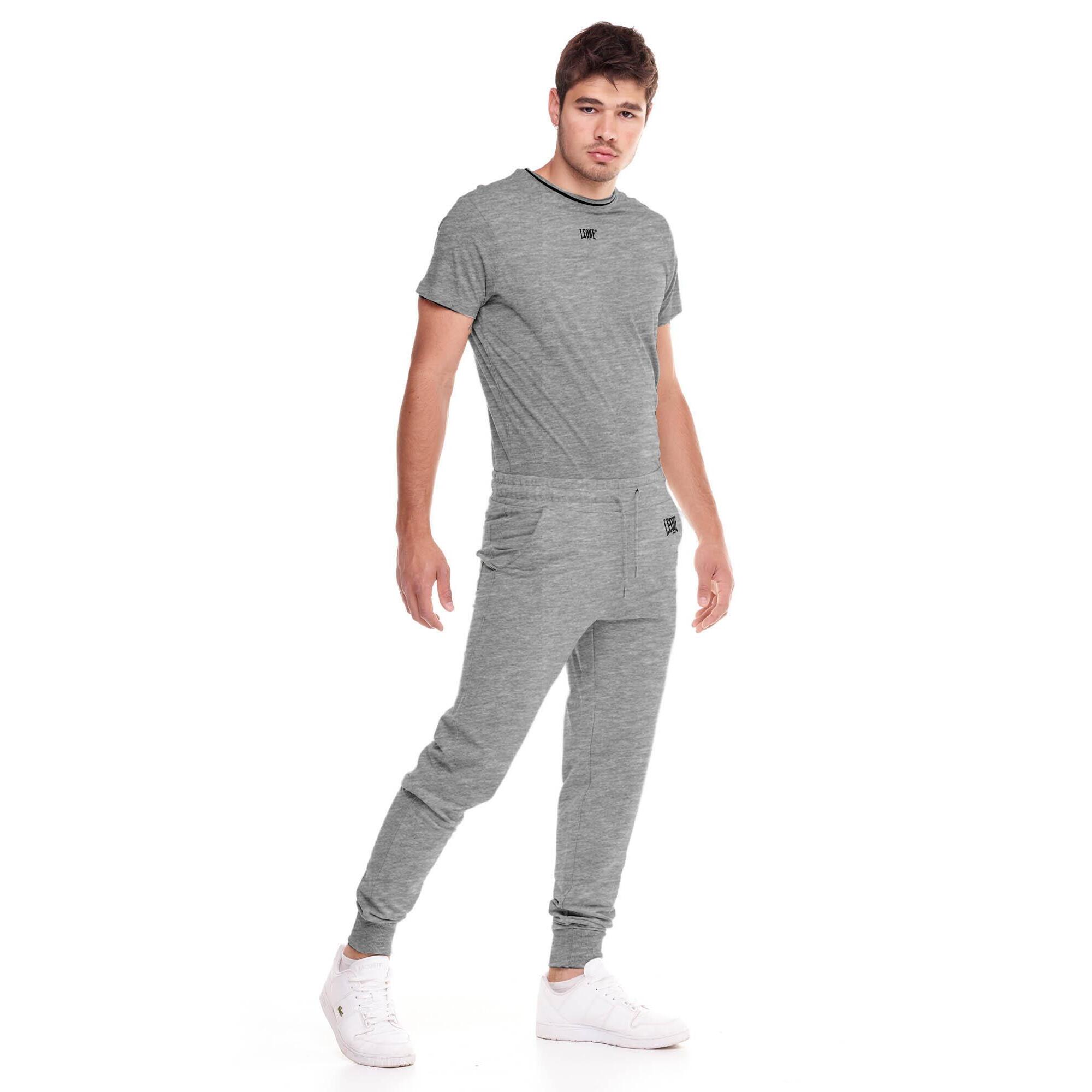 Pantalones deportivos para hombre con logo pequeño