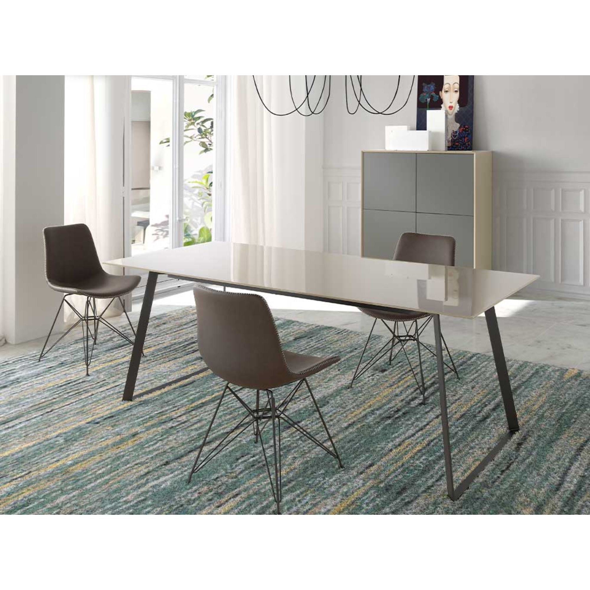 Mesa fija de comedor – Moka brillo y negro mate