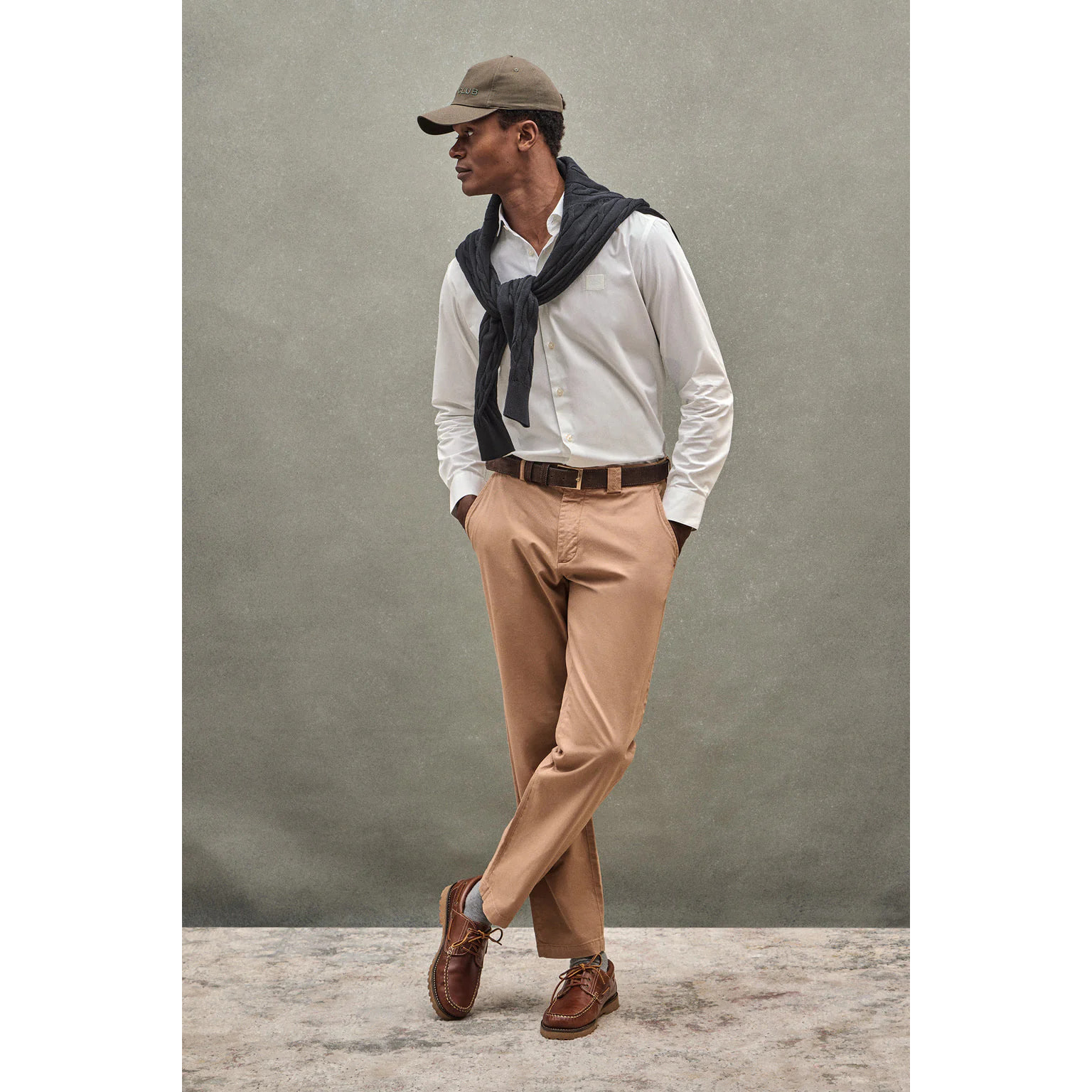 Camisa blanca de corte slim y cuello italiano con logo Polo Club