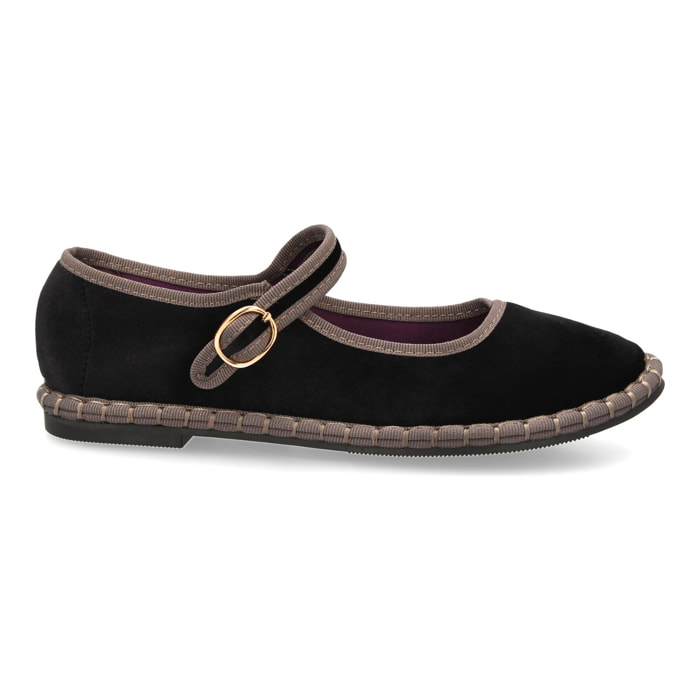 Bailarina con estampado liso para mujer.