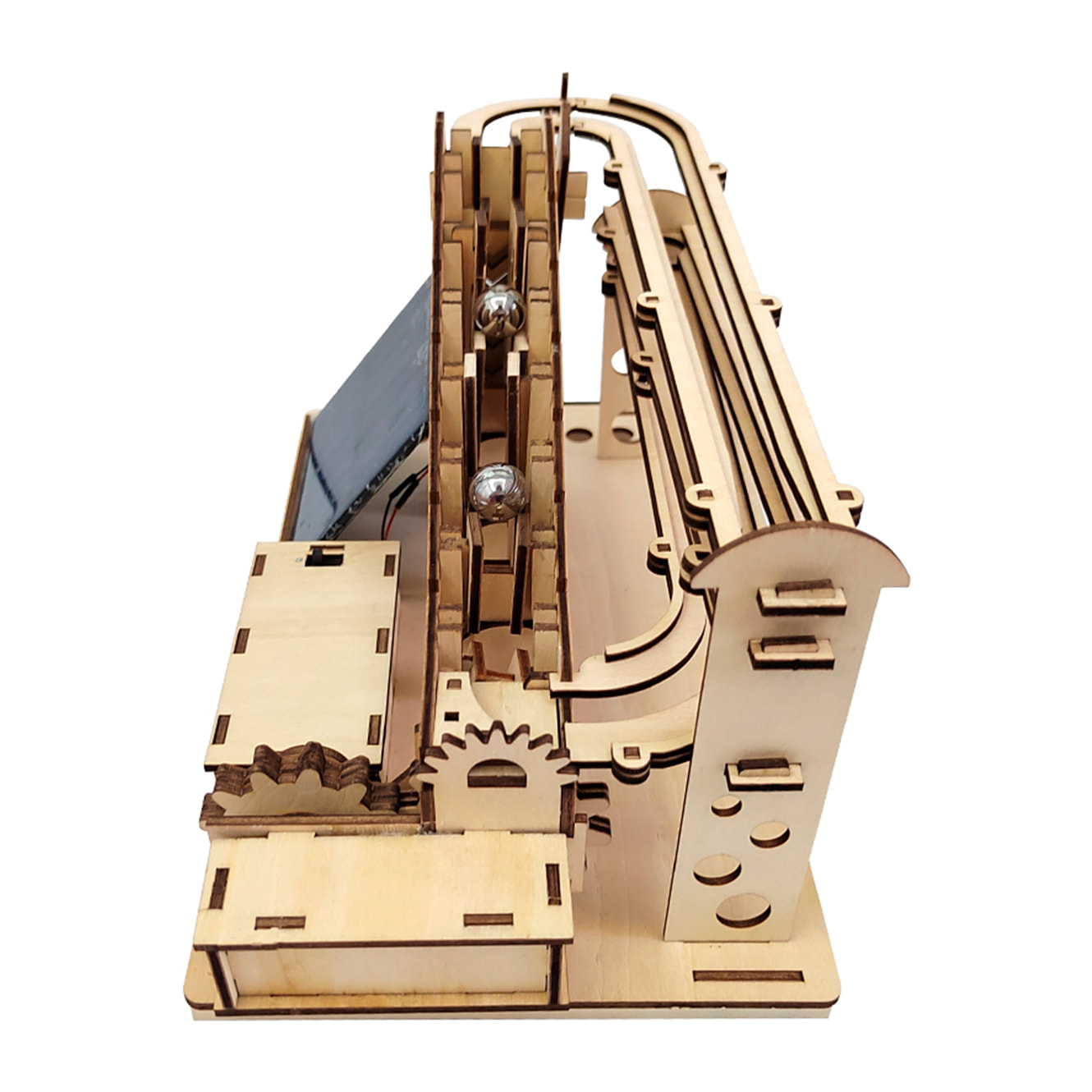 Maqueta de Madera 3D, con movimiento mecánico diseño de Bolas de Escalera con panel Solar. 188 piezas.