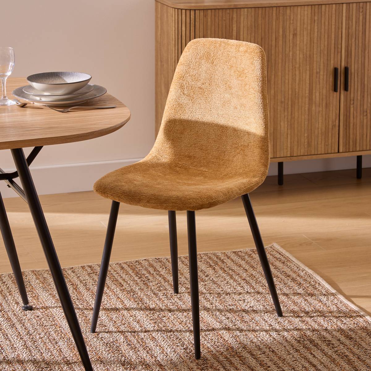 Chaise "Tyka" ocre