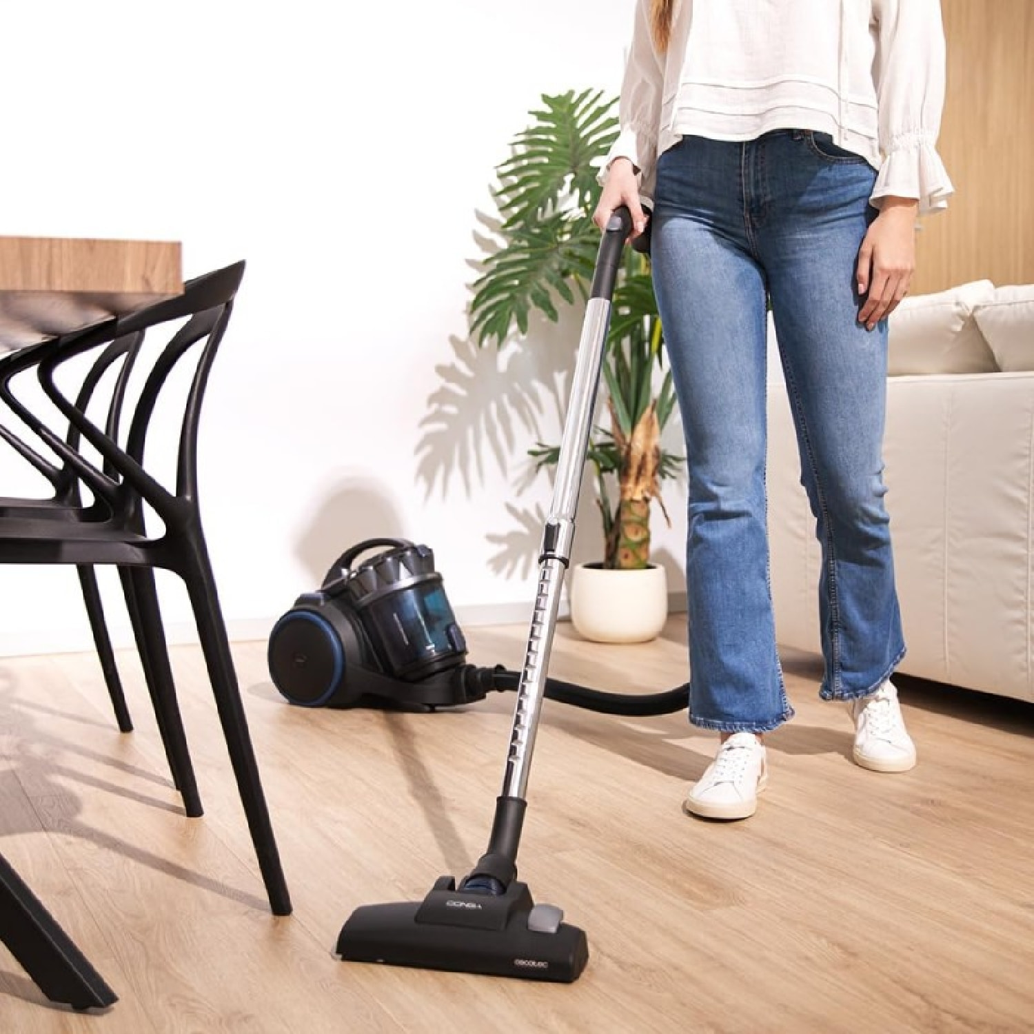 Cecotec Aspirateur-traîneau sans sac Conga RockStar Multicyclonic XXL