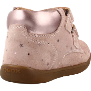 Zapatillas Niña de la marca GEOX  modelo B164PC 0BSNF B MACCHIA ROSA