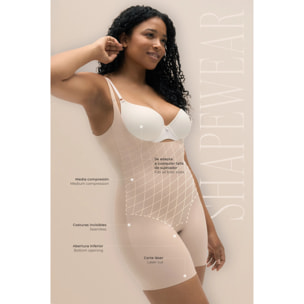 Body-up snellente con finiture nude invisibili