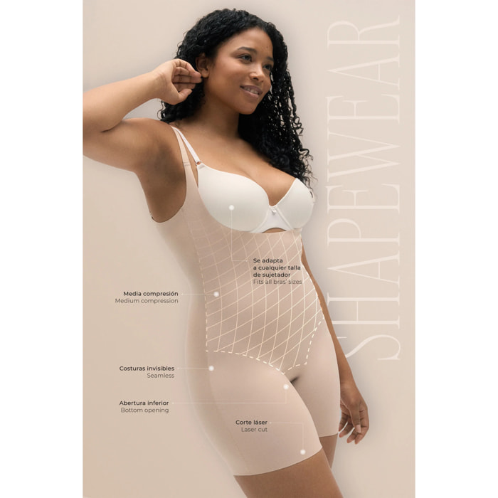 Body-up snellente con finiture nude invisibili