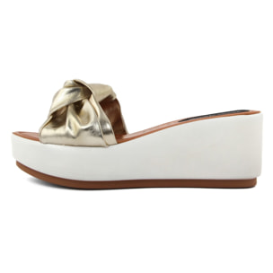 Sandali Donna In Pelle Colore Dorato-Altezza Tacco: 6,7 cm