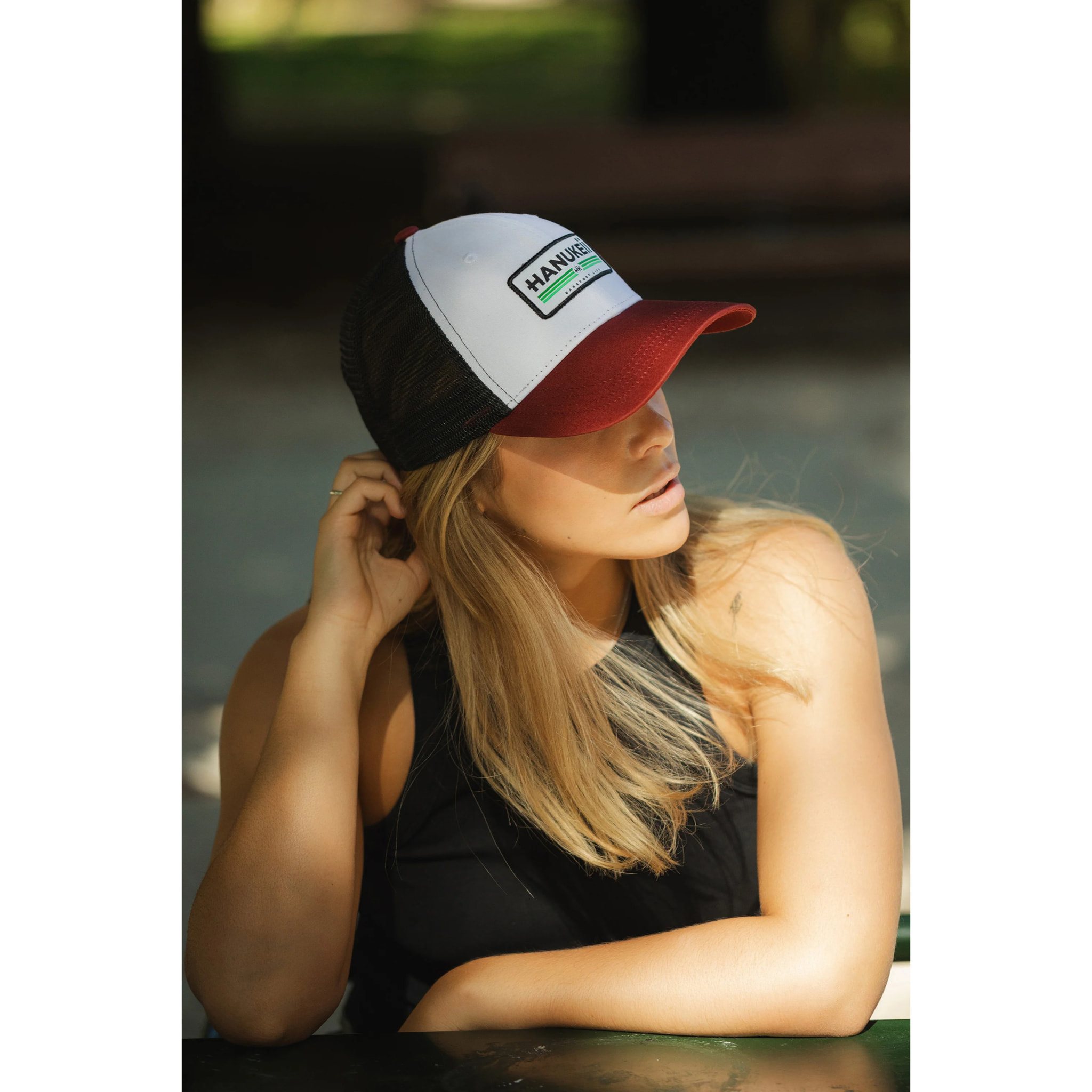 Gorras Hanukeii Barefoot White / Red