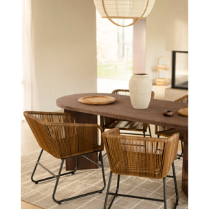 Table à manger en bois massif ton noyer en différentes tailles