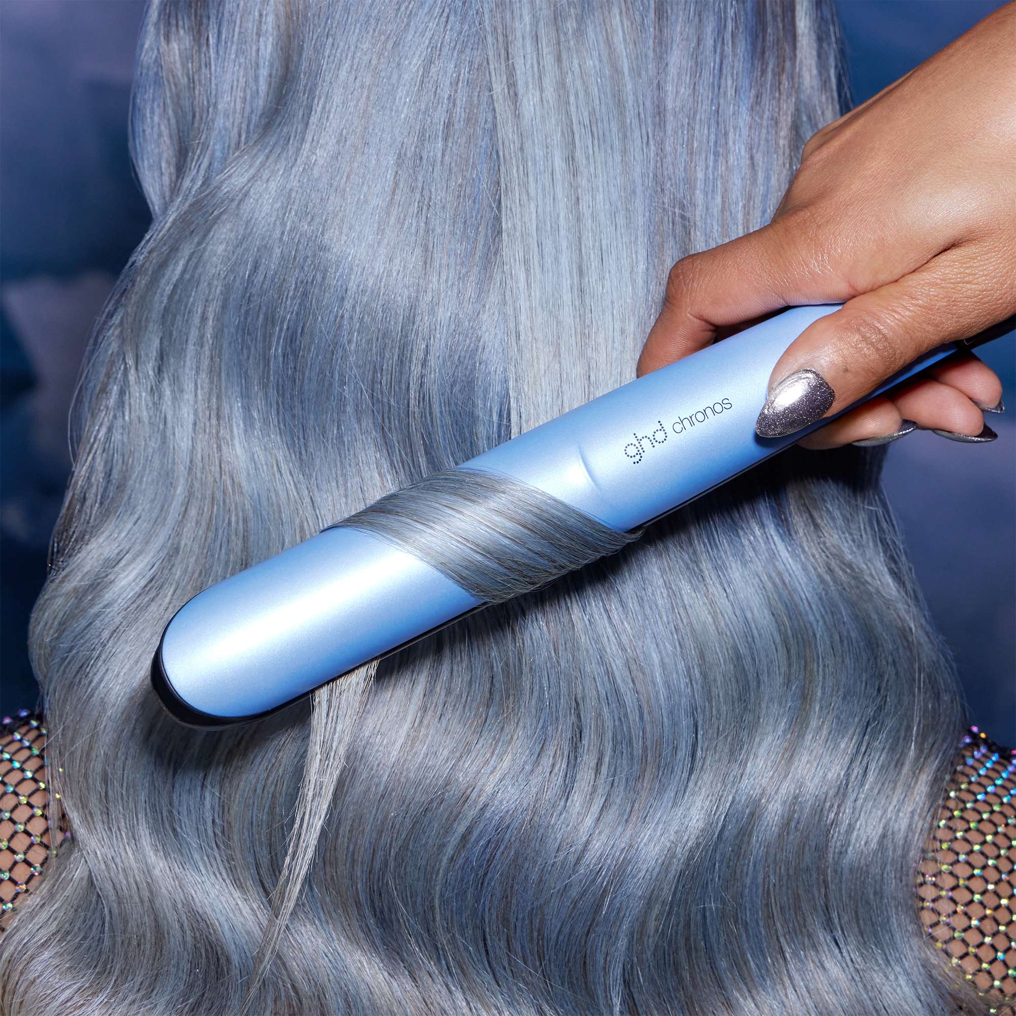 Lisseur ghd chronos bleu glacier et son vanity de rangement