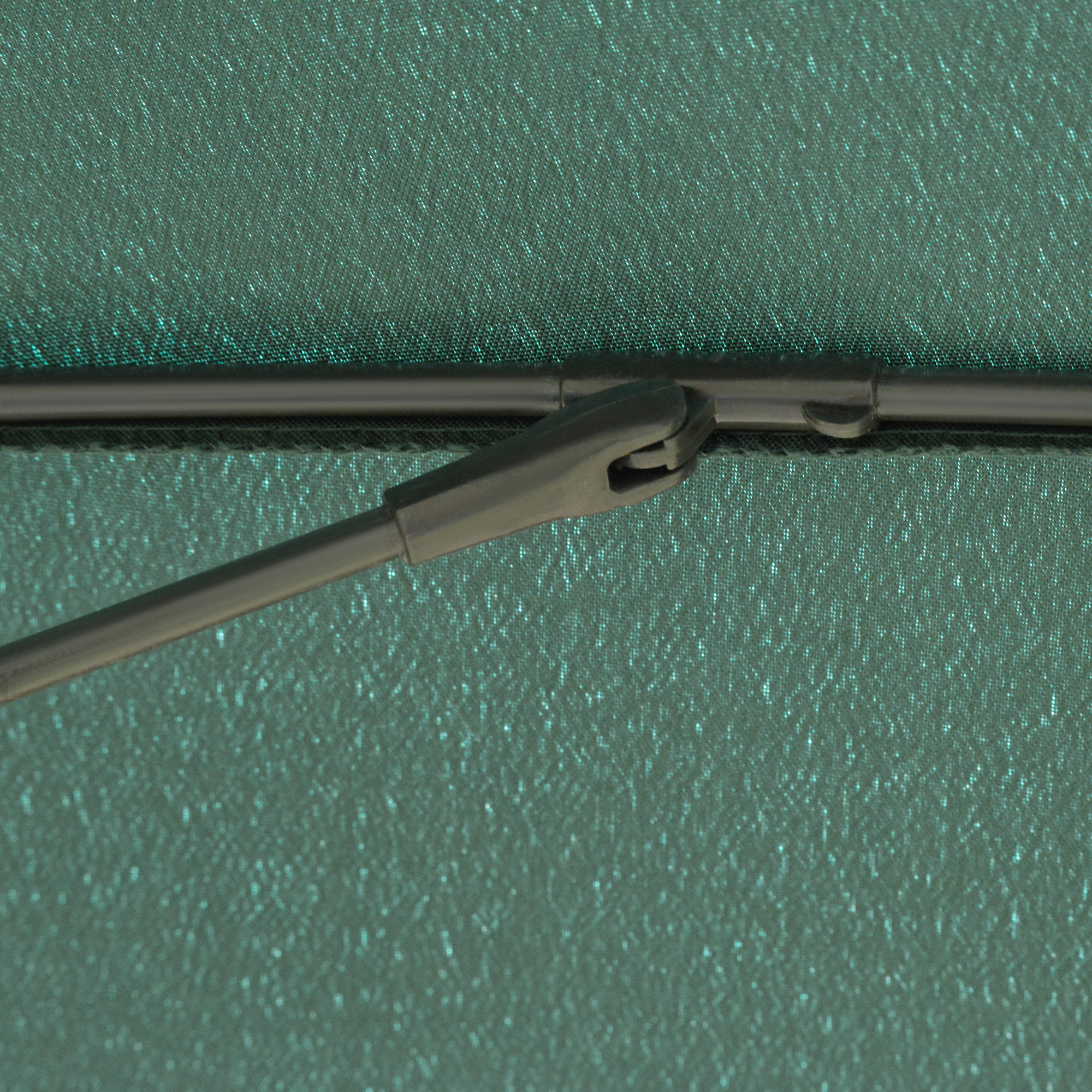 Sombrilla Terraza Exterior Ø250 cm Sombrilla de Jardín con Ángulo Inclinable y Manivela Impermeable Parasol para Patio Terraza Verde