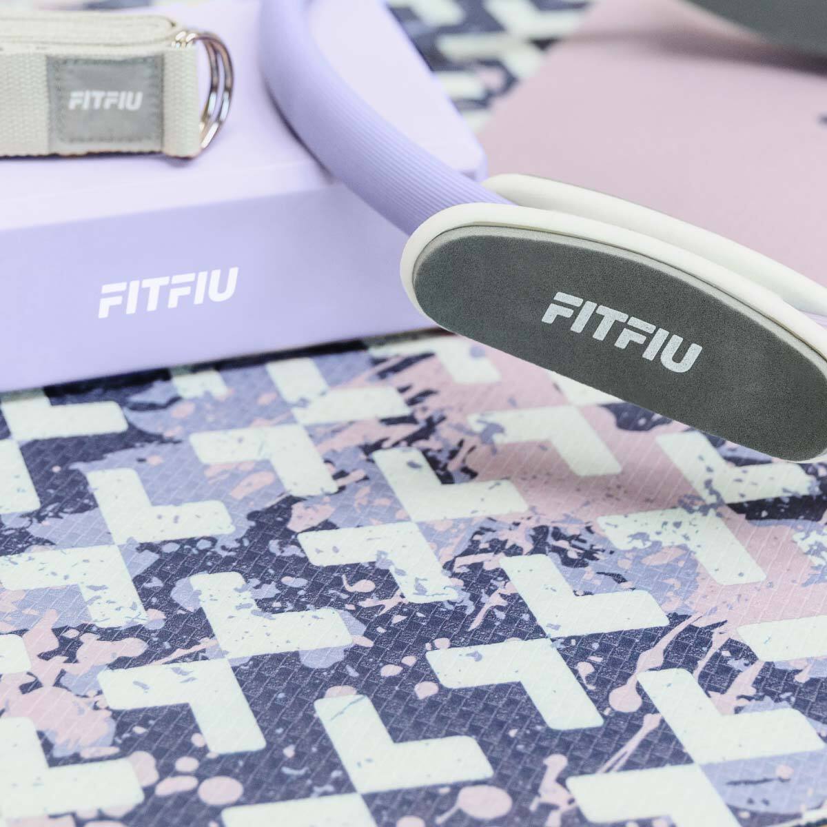 Pack accesorios yoga lila FITFIU con esterilla, bloque, aro, correa