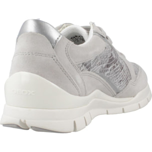 Sneakers de  Mujer de la marca GEOX  modelo D SUKIE GRIS