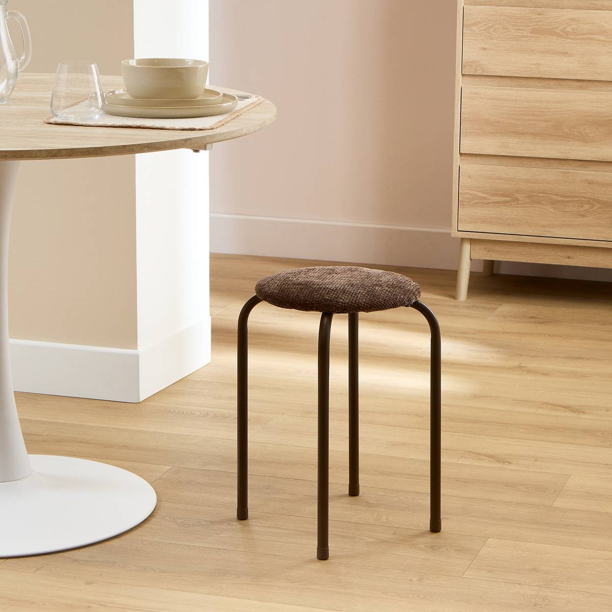 Tabouret rond empilable avec assise velous Flexy marron