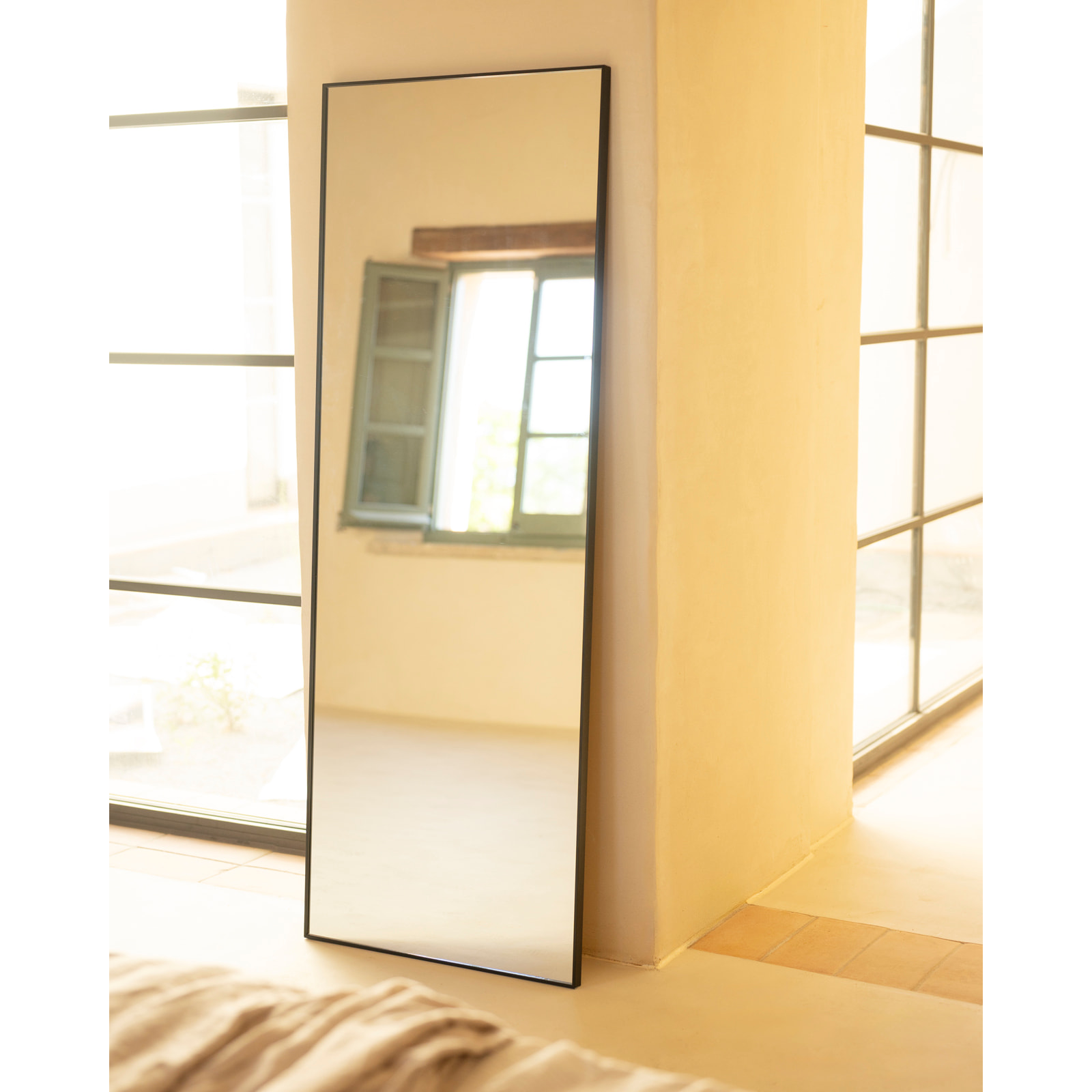 Miroir rectangulaire en acier inoxydable de couleur noire 58x158x2cm Hauteur: 157.7 Longueur: 57.5 Largeur: 2.2